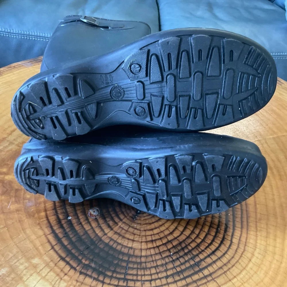 Kamik Black Waterproof Rain Boots - Picture 3 of 13